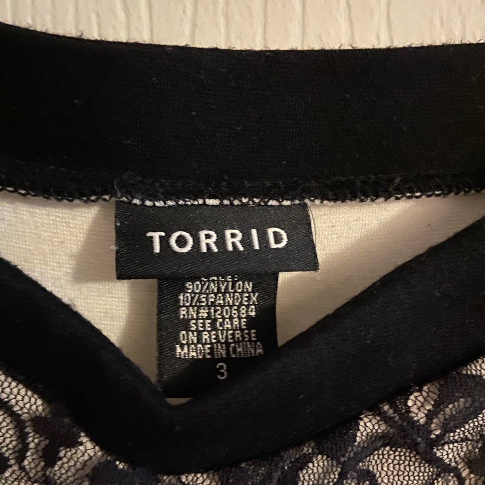 Torrid tank - Picture 5 of 5